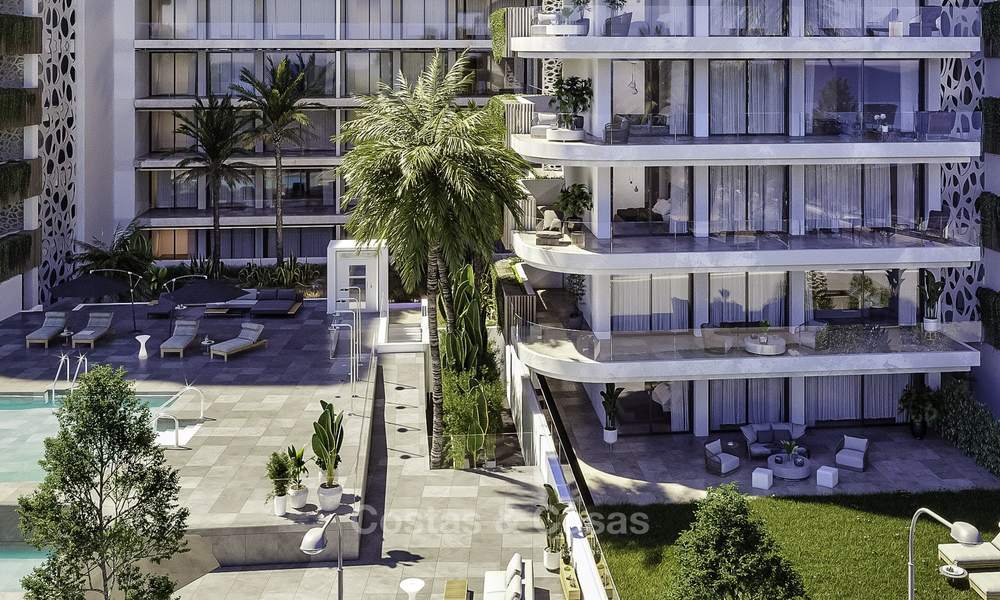 Appartements de luxe contemporains neufs à vendre dans un complexe au bord de la mer dans le centre de Fuengirola 18730