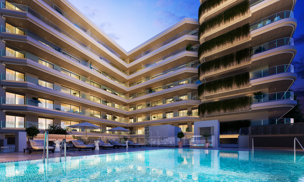 Appartements de luxe contemporains neufs à vendre dans un complexe au bord de la mer dans le centre de Fuengirola 40234