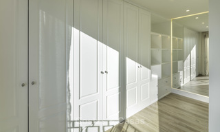 Villa de luxe méditerranéenne moderne entièrement rénovée à vendre au cœur de la vallée du golf de Nueva Andalucia, à Marbella 19204 