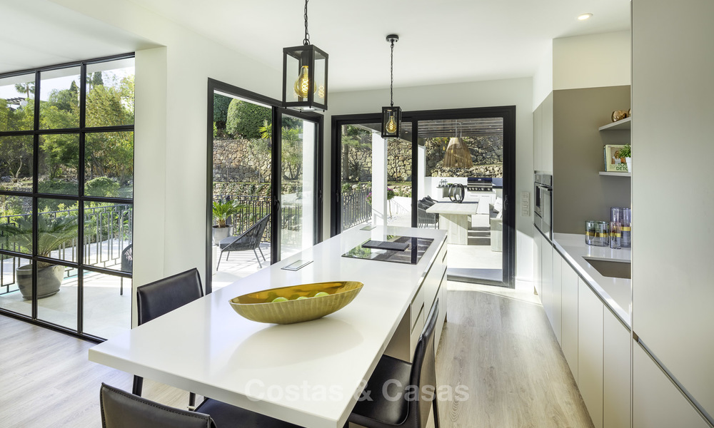 Villa de luxe méditerranéenne moderne entièrement rénovée à vendre au cœur de la vallée du golf de Nueva Andalucia, à Marbella 19208