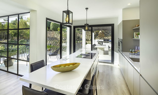 Villa de luxe méditerranéenne moderne entièrement rénovée à vendre au cœur de la vallée du golf de Nueva Andalucia, à Marbella 19208 