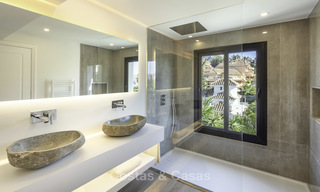 Villa de luxe méditerranéenne moderne entièrement rénovée à vendre au cœur de la vallée du golf de Nueva Andalucia, à Marbella 19212 