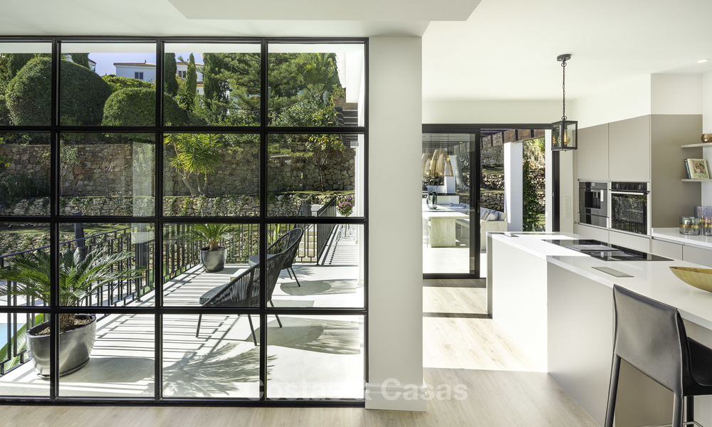 Villa de luxe méditerranéenne moderne entièrement rénovée à vendre au cœur de la vallée du golf de Nueva Andalucia, à Marbella 19219