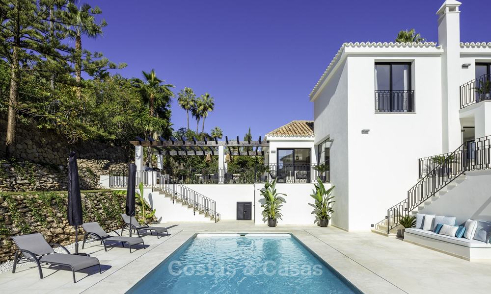 Villa de luxe méditerranéenne moderne entièrement rénovée à vendre au cœur de la vallée du golf de Nueva Andalucia, à Marbella 19220