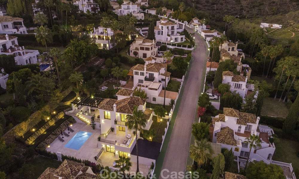Villa de luxe méditerranéenne moderne entièrement rénovée à vendre au cœur de la vallée du golf de Nueva Andalucia, à Marbella 19234