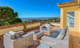 Charmante villa andalouse rénovée avec une vue imprenable sur la mer à vendre à Estepona 19488 