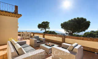 Charmante villa andalouse rénovée avec une vue imprenable sur la mer à vendre à Estepona 19489 