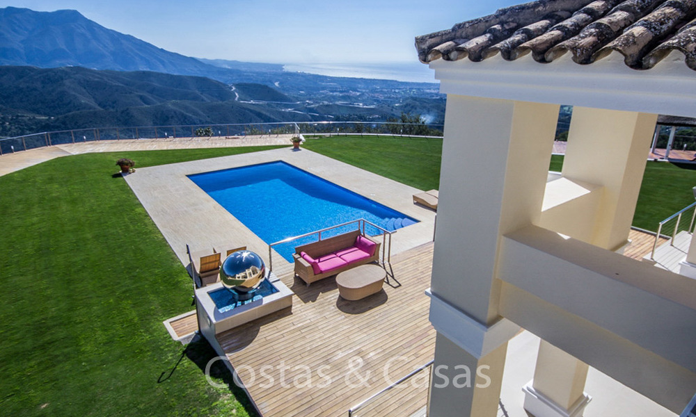 Exquise villa de luxe avec vue imprenable sur la mer et la montagne à vendre dans le domaine très exclusif de La Zagaleta, Marbella 19391