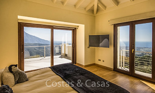 Exquise villa de luxe avec vue imprenable sur la mer et la montagne à vendre dans le domaine très exclusif de La Zagaleta, Marbella 19403 