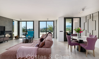 Villa andalouse entièrement rénovée et redécorée à vendre dans les collines de Nueva Andalucia, Marbella 33639 