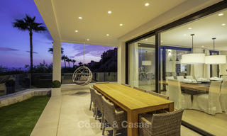 Nouvelle villa moderne de luxe sur une position élevée dans un excellent complexe de golf à vendre, Benahavis, Marbella 19570 
