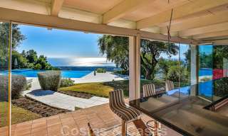 Chef-d'œuvre, villa de luxe sur un terrain énorme et avec une vue panoramique à 360º à vendre, East Marbella 19815 