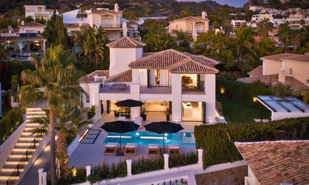 Villa classique de haute qualité, entièrement modernisée, dans la vallée du golf de Nueva Andalucía, Marbella 19857