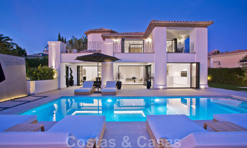 Villa classique de haute qualité, entièrement modernisée, dans la vallée du golf de Nueva Andalucía, Marbella 19858