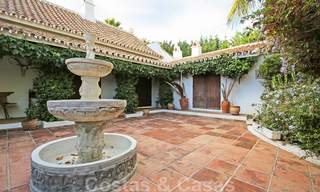 Villa unique de style rustique avec maison d'hôtes séparée à vendre, à distance de marche du centre de San Pedro, Marbella 20624 