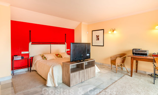 Appartement penthouse immaculé avec vue panoramique sur la mer et la montagne à vendre à Benahavis - Marbella 20243 