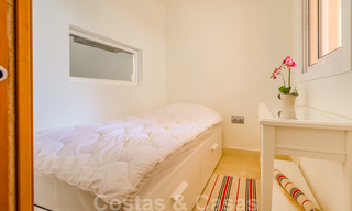 Spacieux appartement entièrement rénové avec une vue imprenable sur la mer à vendre dans un prestigieux complexe à Nueva Andalucia 20194 