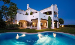 Villa de luxe avec vue sur mer à vendre, Marbella - Benahavis 953 