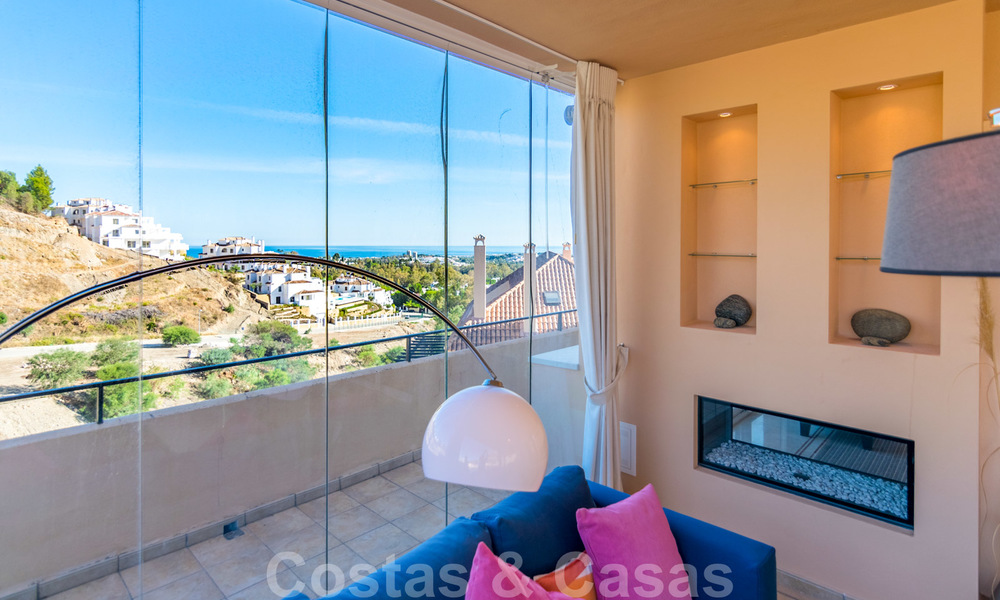 Magnifique penthouse avec une immense terrasse et une vue imprenable sur la mer à vendre à Nueva Andalucia 20336