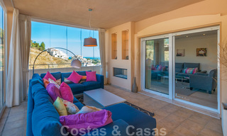 Magnifique penthouse avec une immense terrasse et une vue imprenable sur la mer à vendre à Nueva Andalucia 20353 