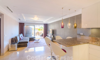 Appartement attrayant entièrement rénové dans un prestigieux complexe à vendre, Nueva Andalucia, Marbella 20629 