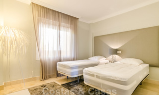 Appartement attrayant entièrement rénové dans un prestigieux complexe à vendre, Nueva Andalucia, Marbella 20654 