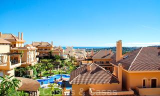 Appartement attrayant entièrement rénové dans un prestigieux complexe à vendre, Nueva Andalucia, Marbella 20661 