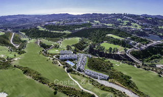 Terrain à bâtir attrayant, orienté au sud, avec une vue spectaculaire, à vendre dans un complexe de golf de classe mondiale, Mijas, Costa del Sol 20699 