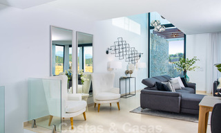 Villas jumelées modernes neuves avec vue imprenable sur la mer à vendre, East Marbella 20577 