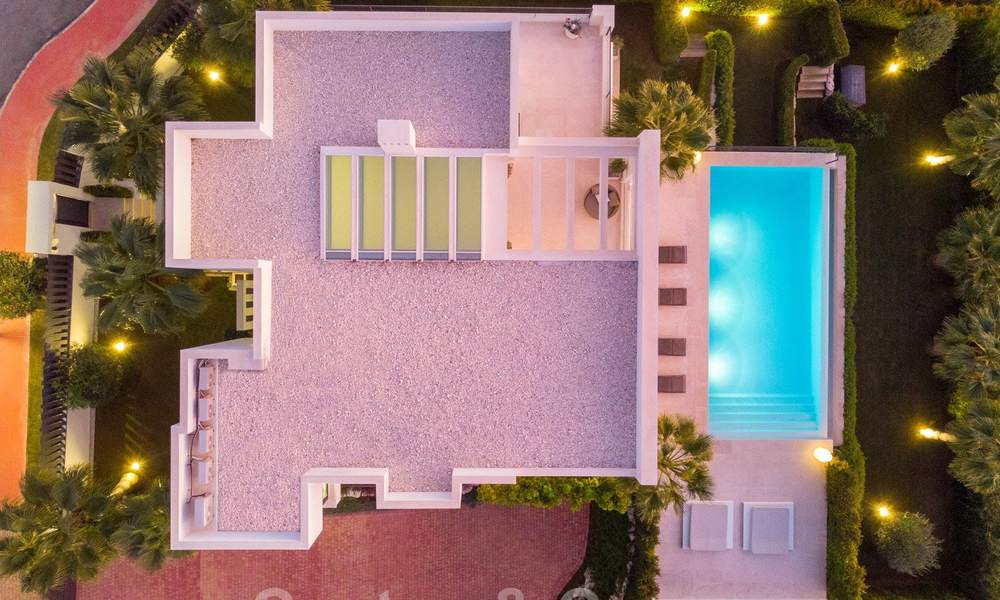 Villa de luxe élégante et contemporaine avec vue mer à vendre dans la région recherchée de Nueva Andalucia, Marbella 20878