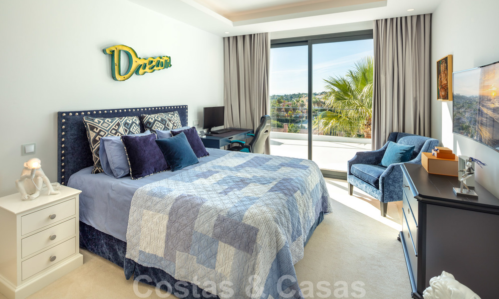 Villa de luxe élégante et contemporaine avec vue mer à vendre dans la région recherchée de Nueva Andalucia, Marbella 20885