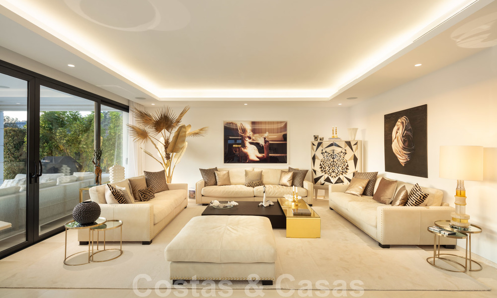 Villa de luxe élégante et contemporaine avec vue mer à vendre dans la région recherchée de Nueva Andalucia, Marbella 20903
