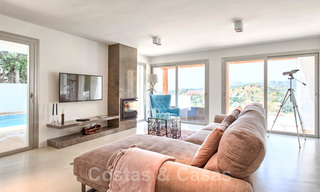 Charmante villa de luxe entièrement rénovée avec vue sur la mer et la montagne à vendre, Nueva Andalucia, Marbella 20911 
