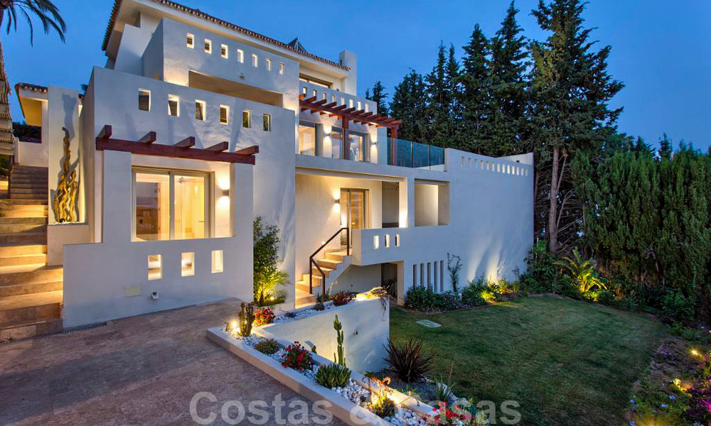 Charmante villa de luxe entièrement rénovée avec vue sur la mer et la montagne à vendre, Nueva Andalucia, Marbella 20921