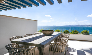 Vente d'appartements exclusifs en bord de mer, près du centre et de la marina d'Estepona 64817 