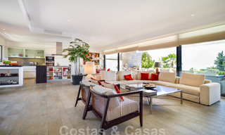 Villa moderne de luxe avec vue panoramique sur la mer à vendre dans le prestigieux Golden Mile de Marbella 20988 