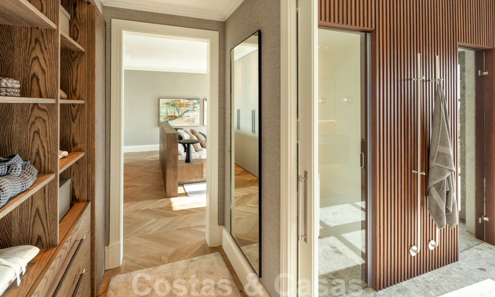 Magnifique villa classique entièrement rénovée avec vue panoramique sur mer à vendre, Sierra Blanca, Marbella 21029