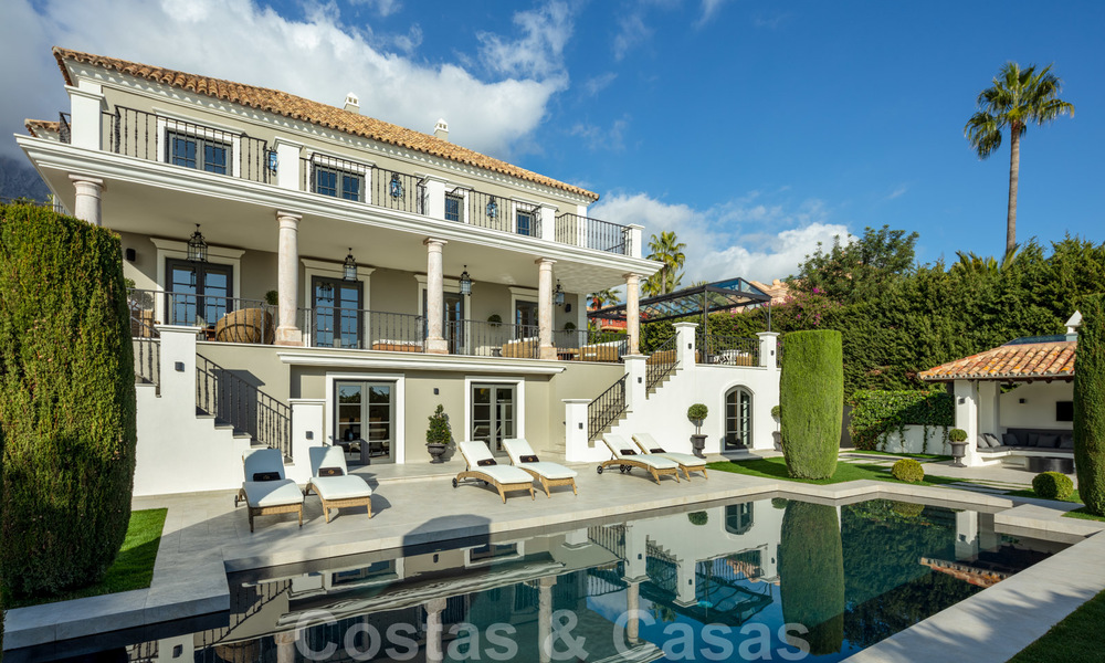 Magnifique villa classique entièrement rénovée avec vue panoramique sur mer à vendre, Sierra Blanca, Marbella 21037