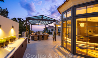 Magnifique villa classique entièrement rénovée avec vue panoramique sur mer à vendre, Sierra Blanca, Marbella 21043 