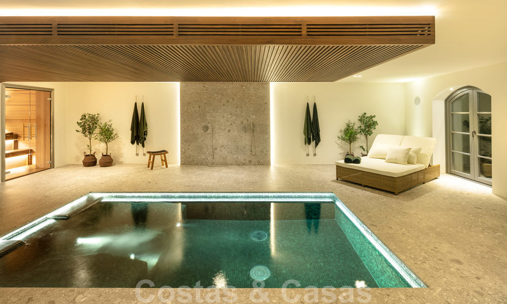 Magnifique villa classique entièrement rénovée avec vue panoramique sur mer à vendre, Sierra Blanca, Marbella 21048