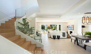 Impressionnante villa de style Méditerranée moderne, en première ligne de golf à vendre, Nueva Andalucía, Marbella 21355 