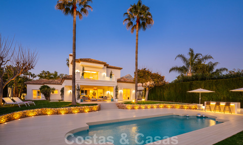 Impressionnante villa de style Méditerranée moderne, en première ligne de golf à vendre, Nueva Andalucía, Marbella 21364