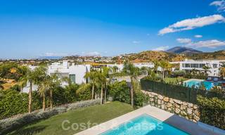 Impressionnante villa de style Méditerranée moderne, en première ligne de golf à vendre, Nueva Andalucía, Marbella 21373 