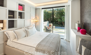 Exquise villa de luxe de style méditerranéenne moderne à vendre, en première ligne de golf à Nueva Andalucia, Marbella 21509 