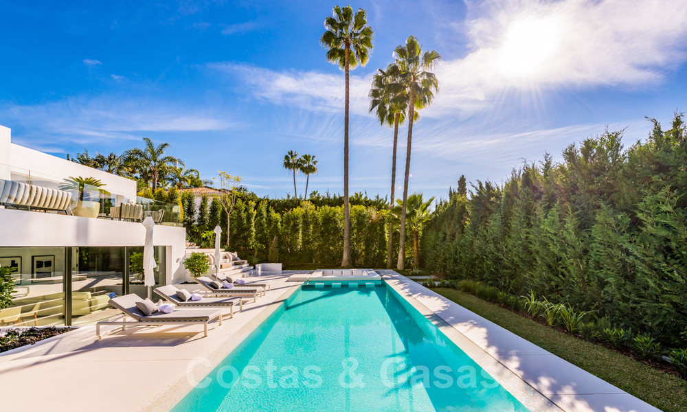 Villa contemporaine de luxe très élégante à vendre au cœur de la Golf Valley, prête à s'installer - Nueva Andalucia, Marbella 21837