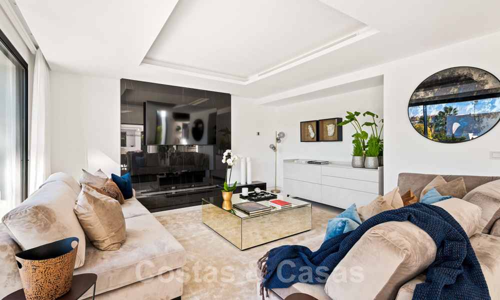 Villa contemporaine de luxe très élégante à vendre au cœur de la Golf Valley, prête à s'installer - Nueva Andalucia, Marbella 21842