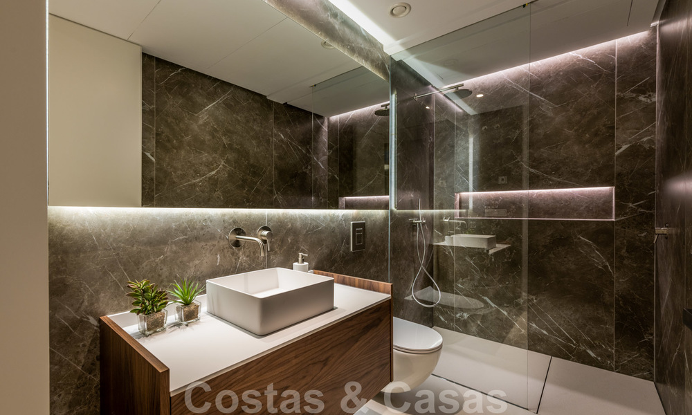Villa contemporaine de luxe très élégante à vendre au cœur de la Golf Valley, prête à s'installer - Nueva Andalucia, Marbella 21868
