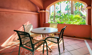 Investissement attrayant ou appartement de vacances à vendre dans une station balnéaire, à distance de marche de la plage et de Puerto Banus 21916 