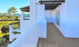 Appartement lumineux récemment rénové à vendre dans un magnifique complexe en bord de mer, à quelques pas de la plage, des commodités et de San Pedro, Marbella 21960 