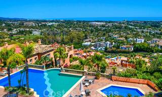 Impressionnant penthouse exposé au sud avec une vue imprenable sur la mer à vendre dans la vallée du Golf de Nueva Andalucia, Marbella 37549 